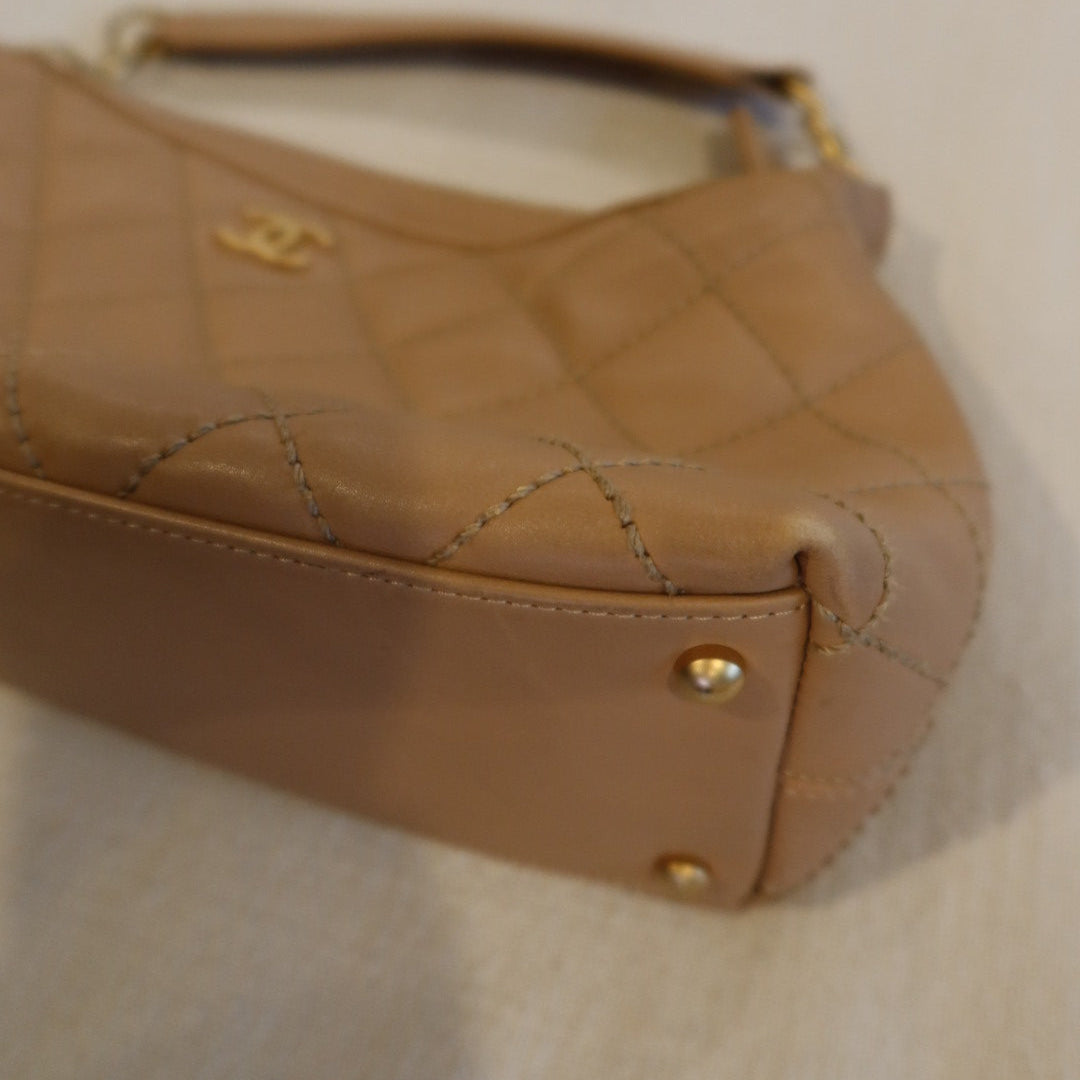 Chanel Beige Quilted Lambskin Vintage Wild Stitch Classic Shoulder Bag