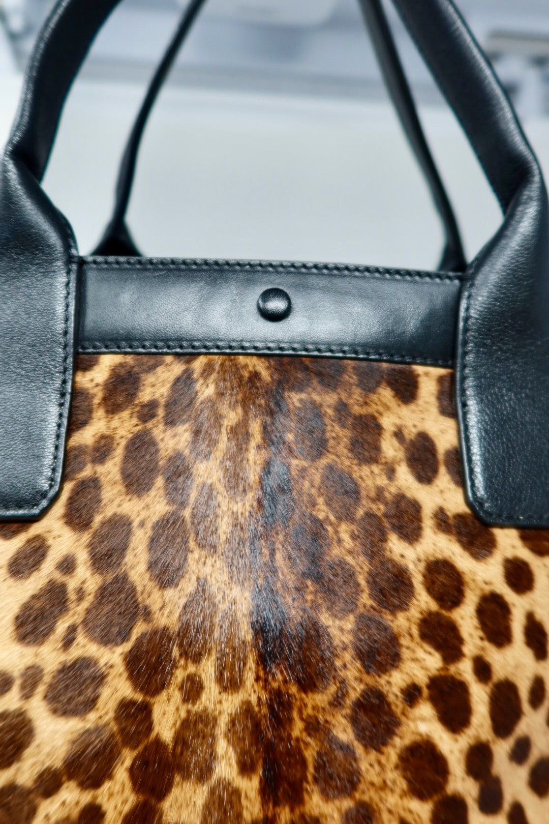 Chloe Pony Hair Leopard