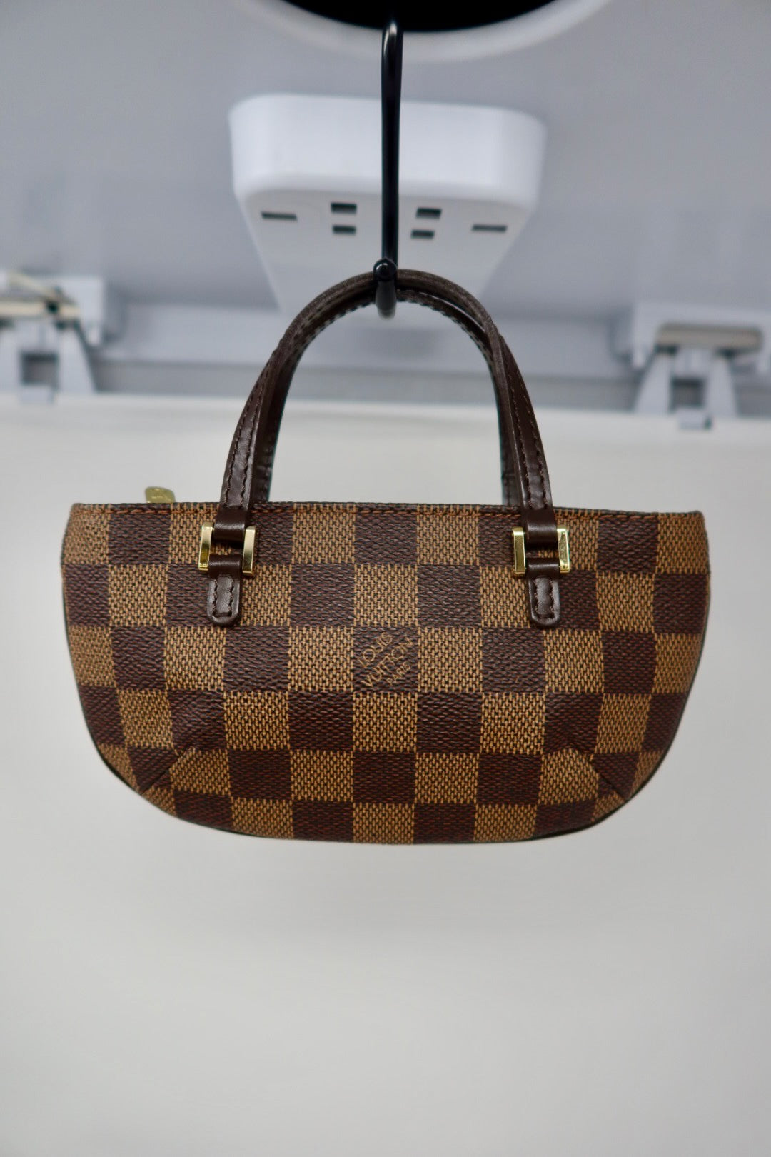 Louis Vuitton Damier Ebene Manosque Pochette