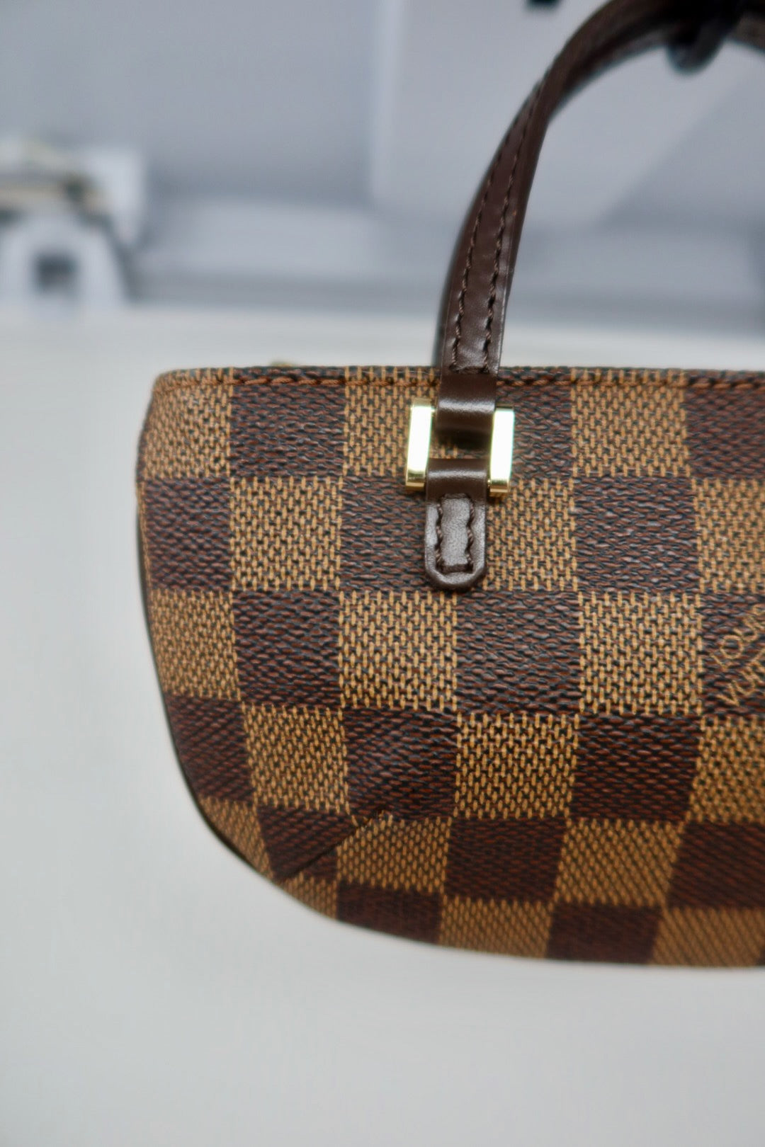 Louis Vuitton Damier Ebene Manosque Pochette