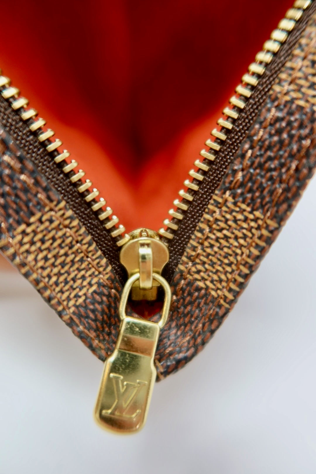 Louis Vuitton Damier Ebene Manosque Pochette