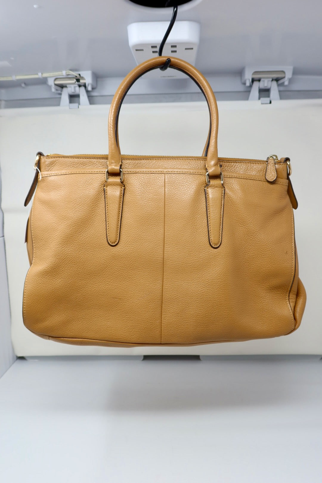 Coach 2way Beige