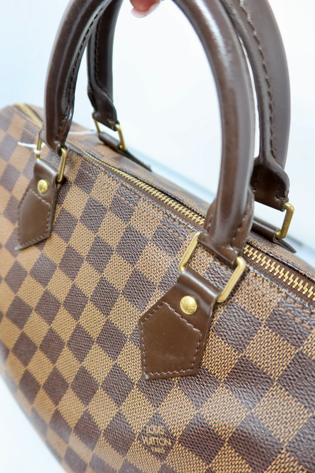 Louis Vuitton Damier Speedy