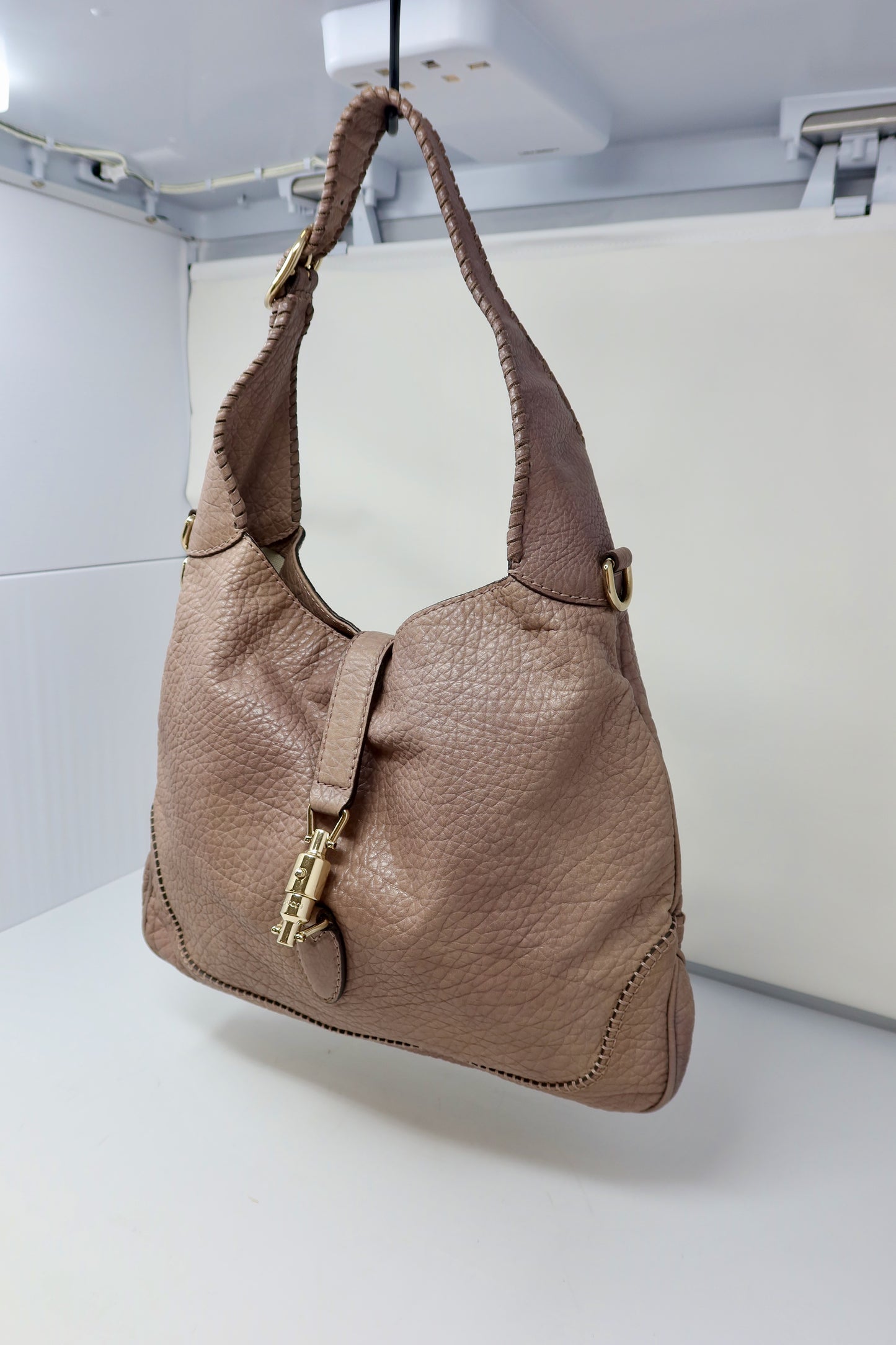 Gucci Hobo Jackie Grey Leather Shoulder Bag (comes with strap)
