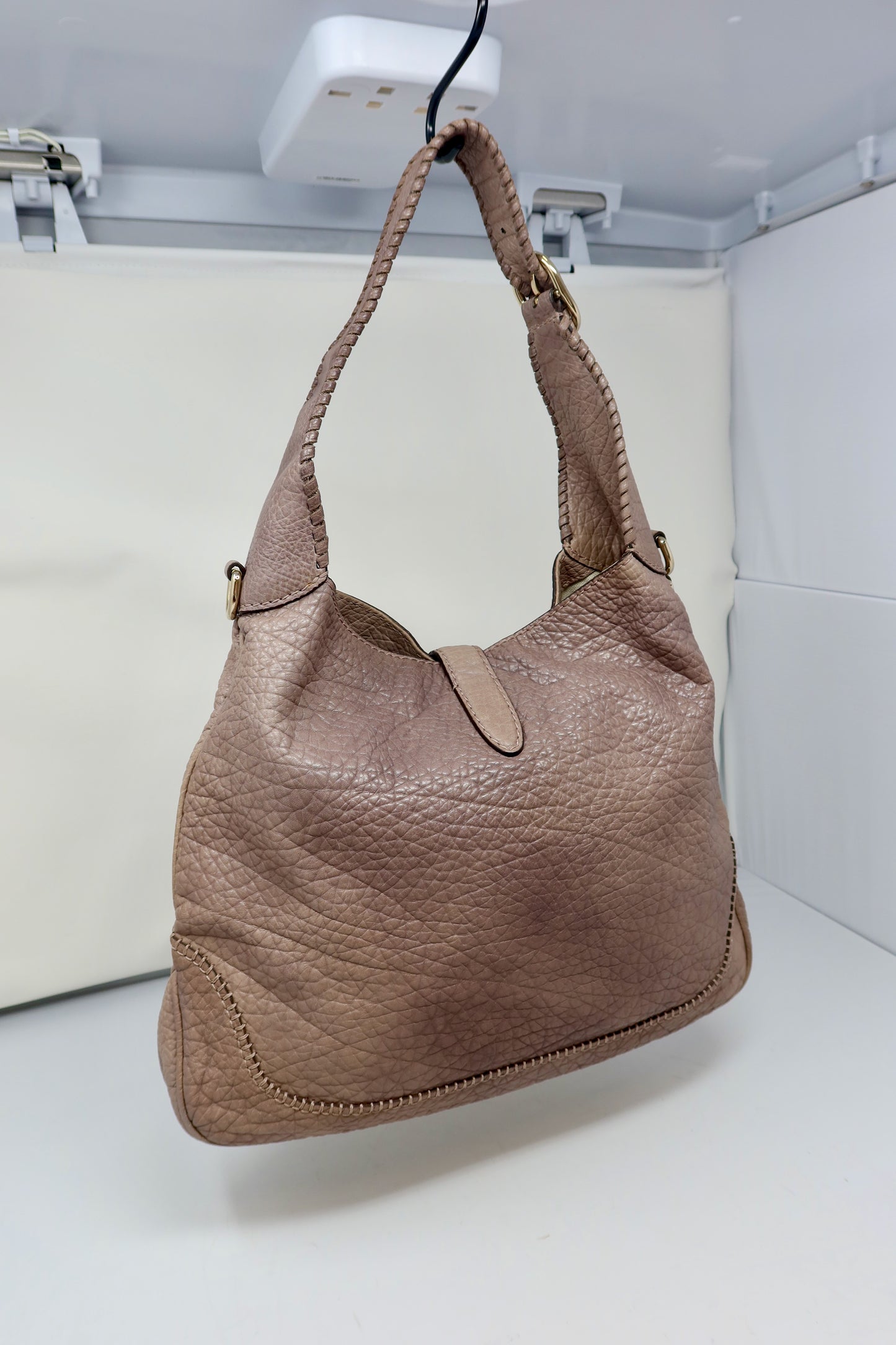 Gucci Hobo Jackie Grey Leather Shoulder Bag (comes with strap)