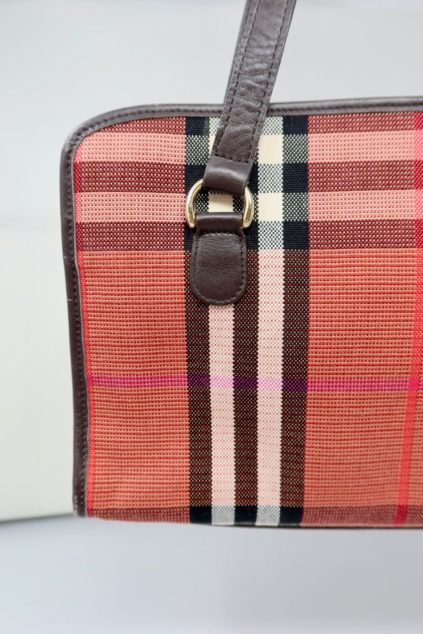 Burberry Nova Check Red