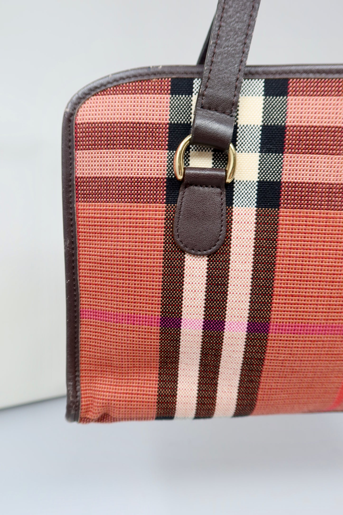 Burberry Nova Check Red