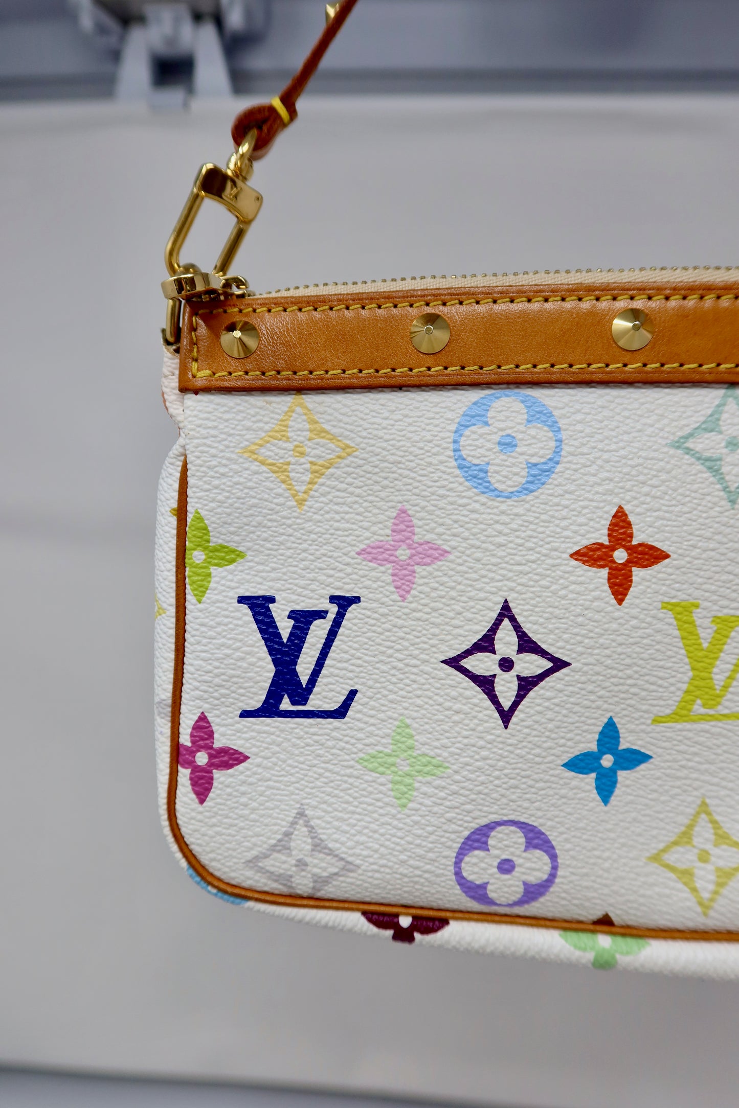 Louis Vuitton Murakami Pochette - under $1500
