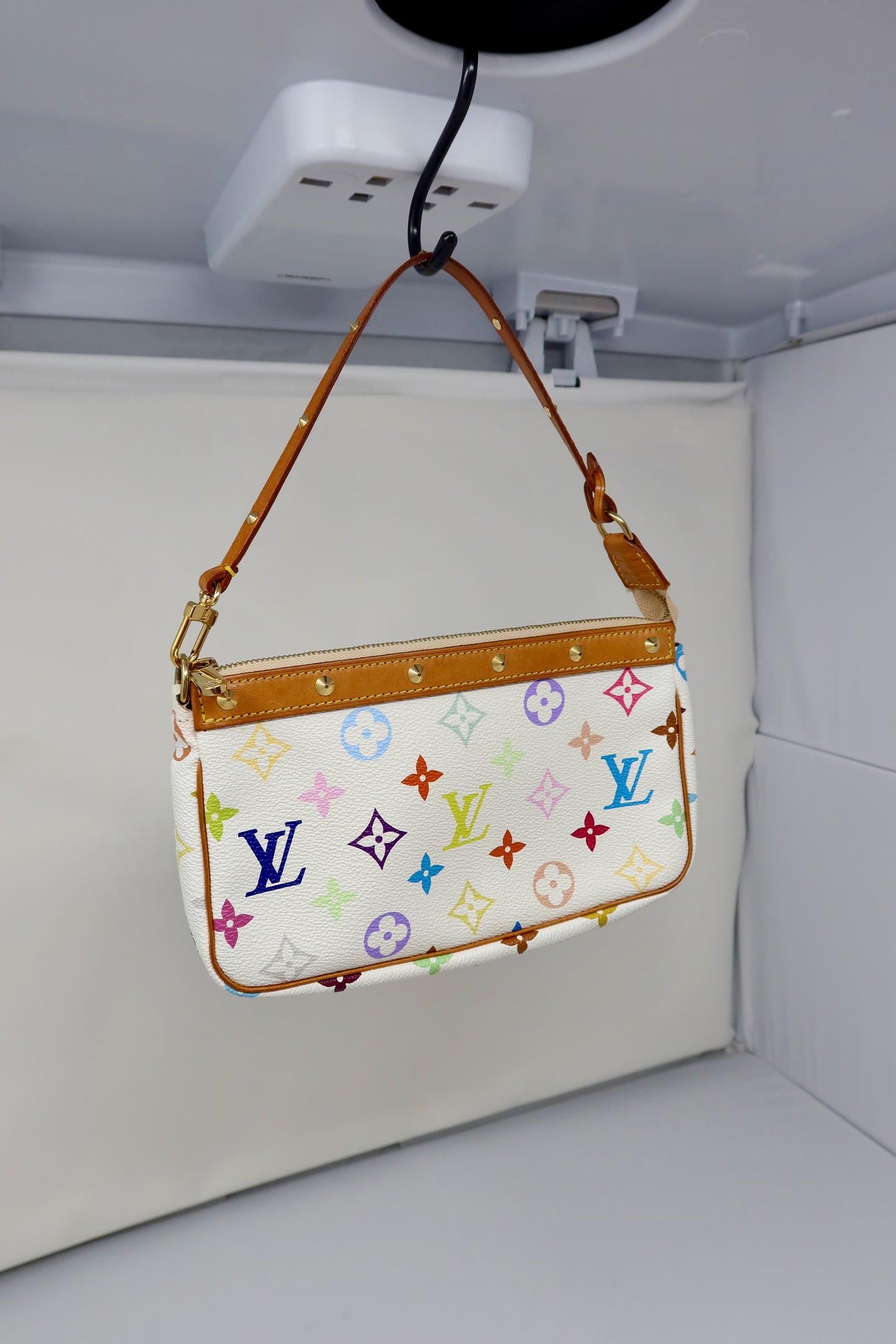 Louis Vuitton Murakami Pochette - under $1500