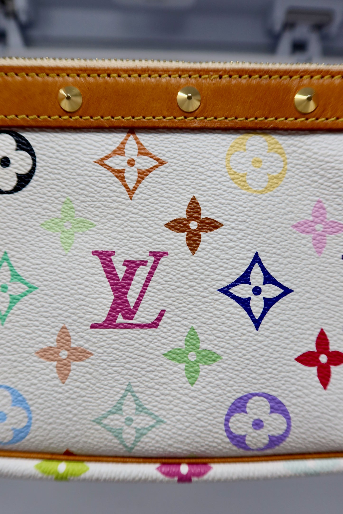 Louis Vuitton Murakami Pochette - under $1500