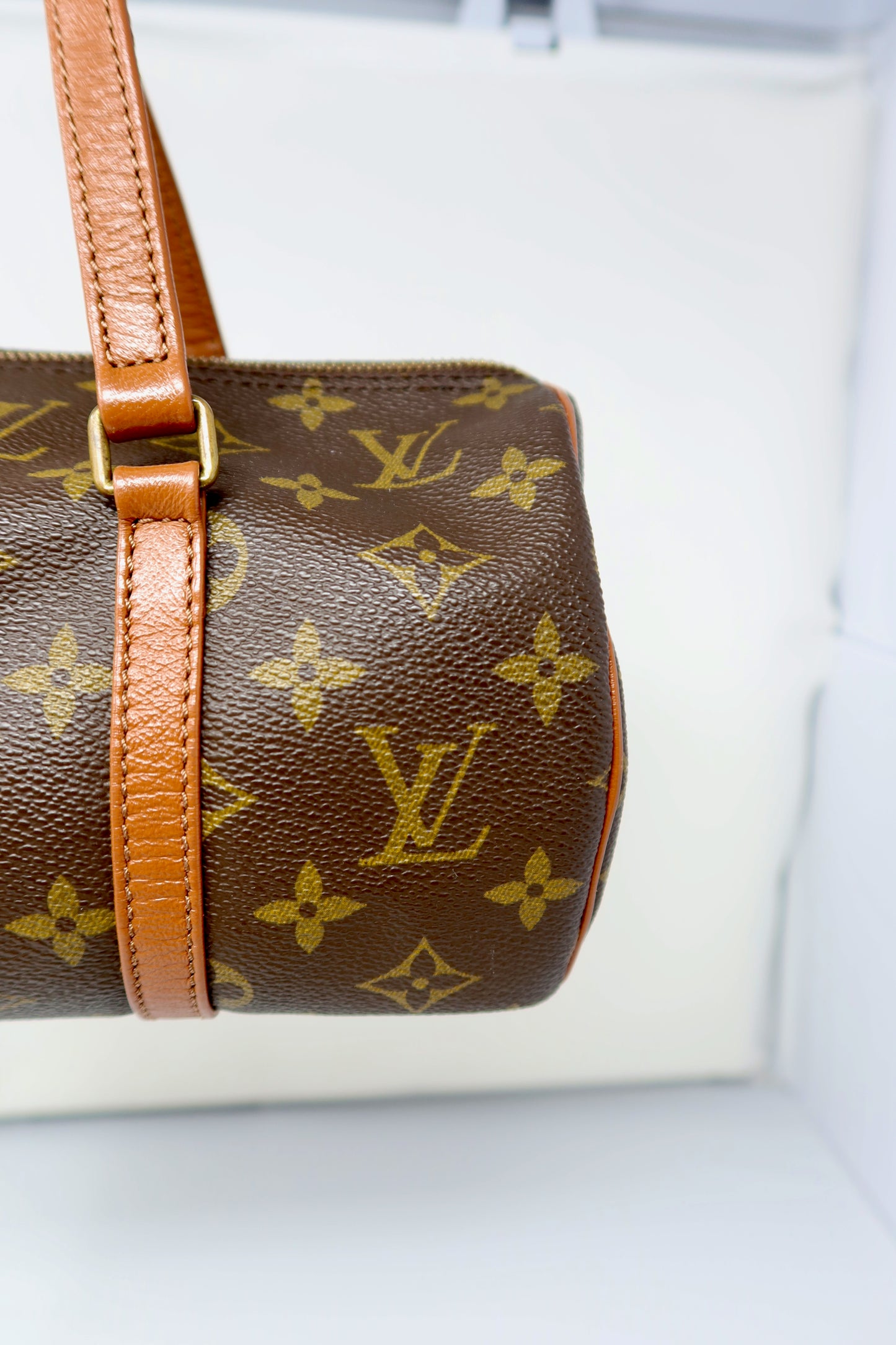 Louis Vuitton Papillon 30 - vintage bags under $600