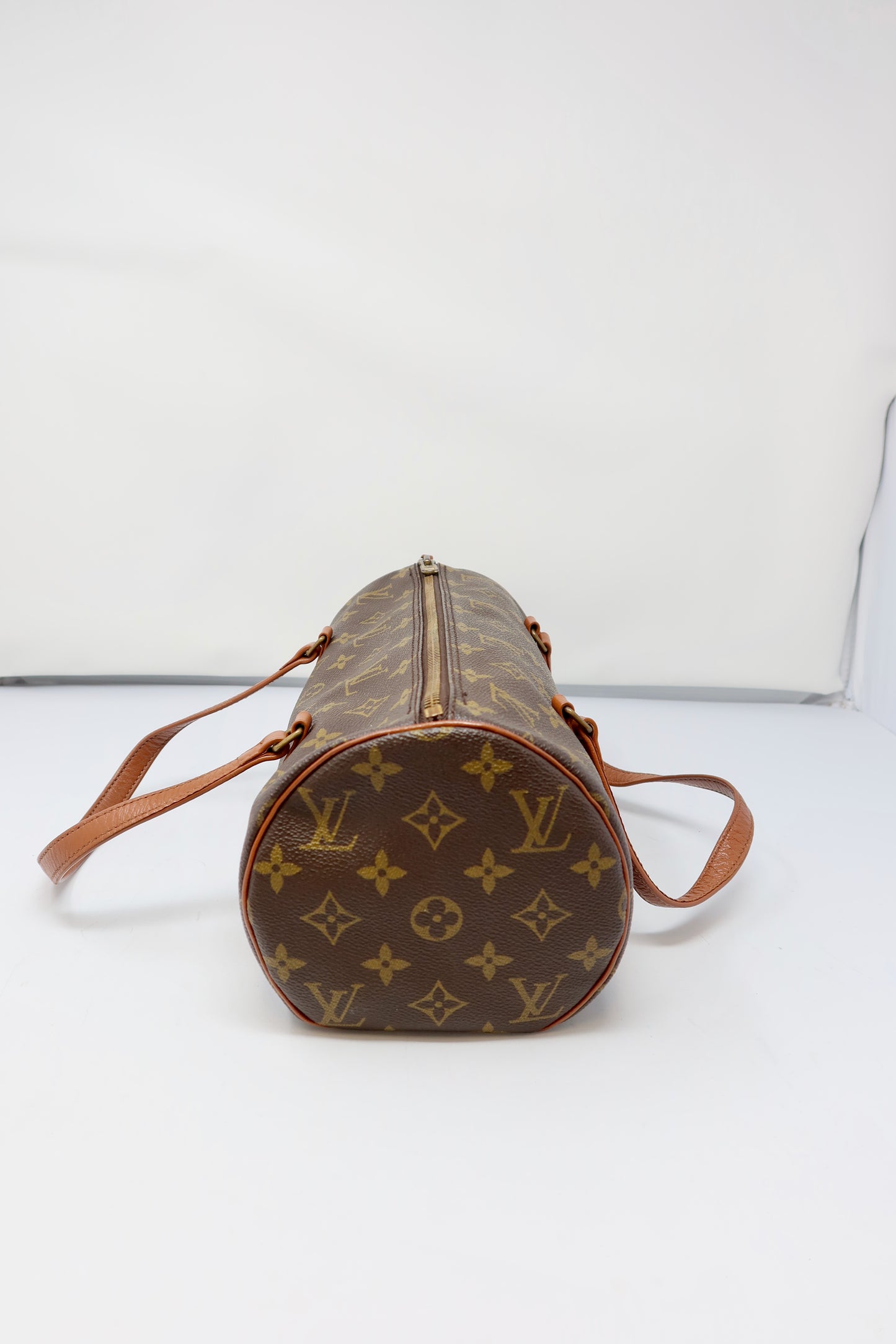 Louis Vuitton Papillon 30 - vintage bags under $600