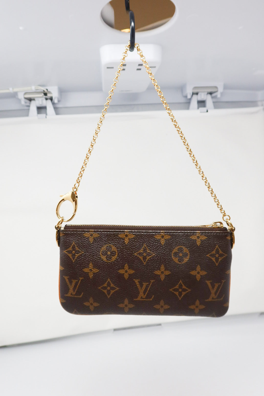 Louis Vuitton Monogram Pochette Milla