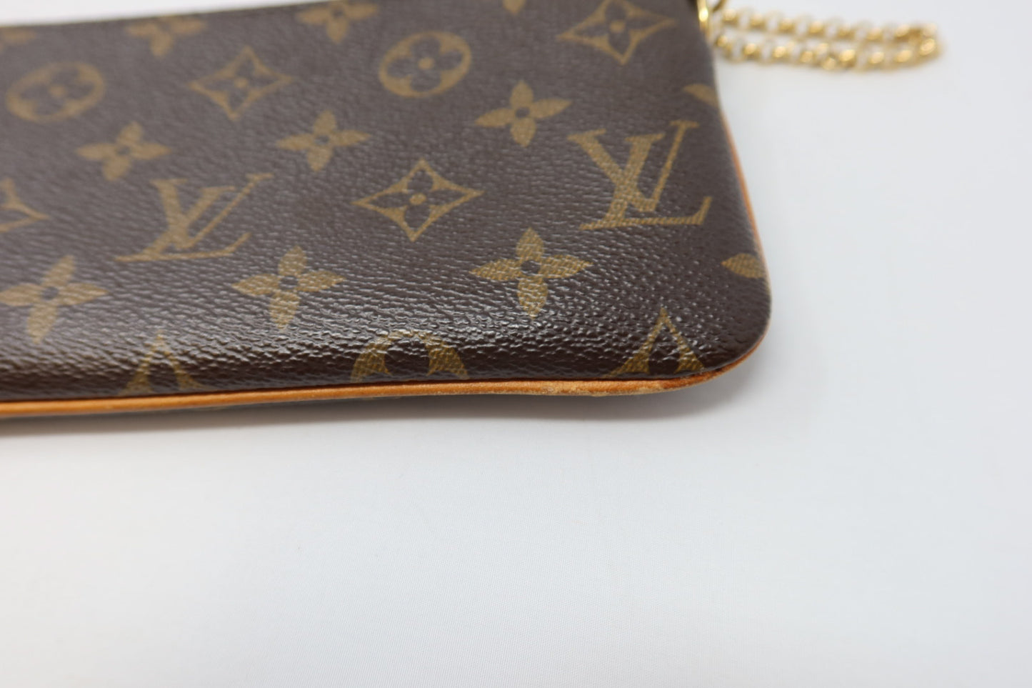Louis Vuitton Monogram Pochette Milla
