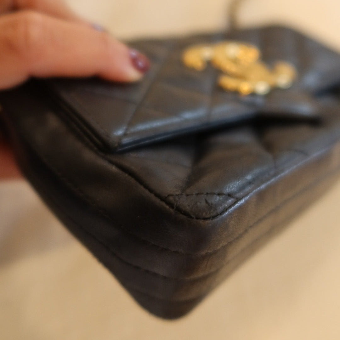 Chanel Vintage Classic Single Flap Bag Stitched Caviar Medium