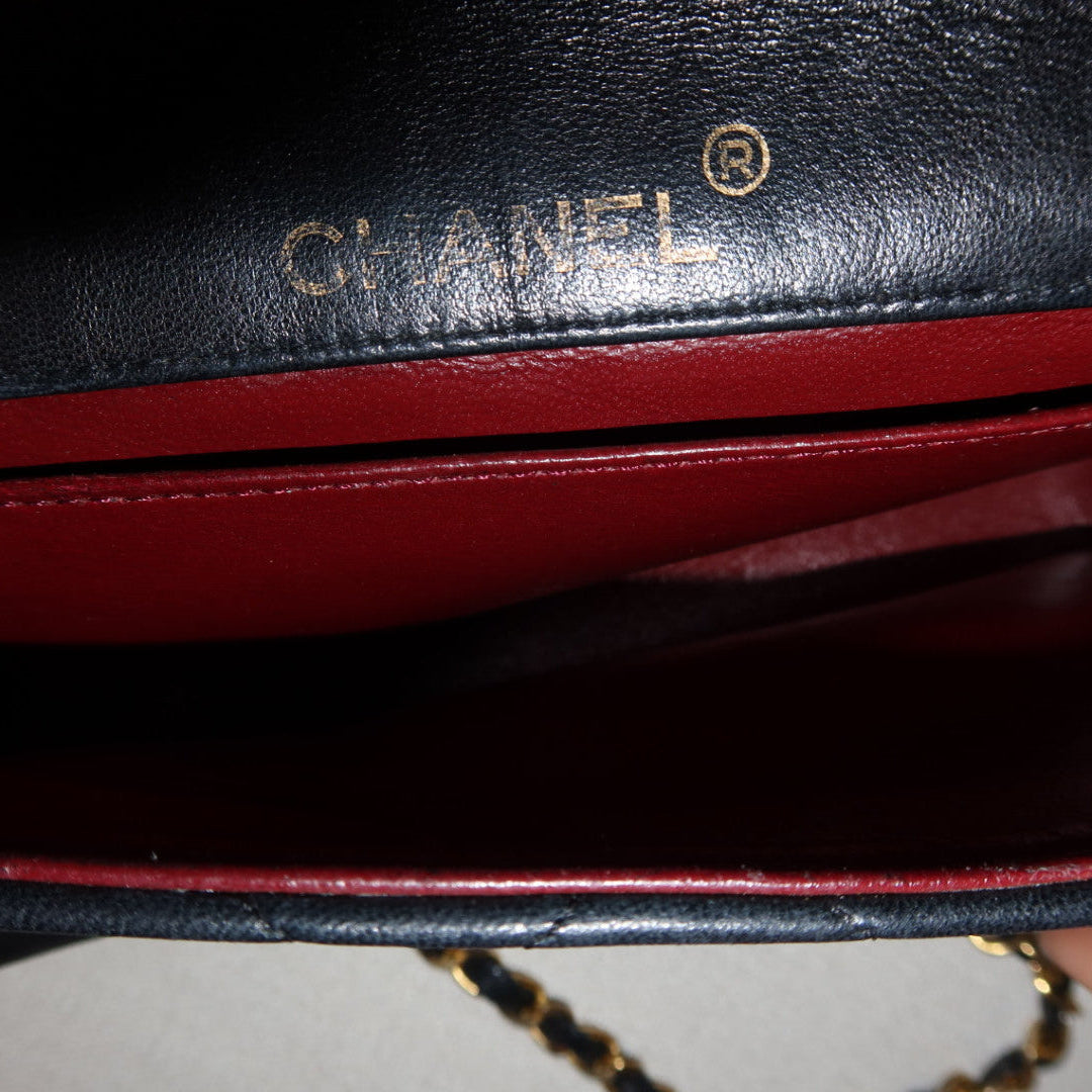Chanel Vintage Classic Single Flap Bag Stitched Caviar Medium