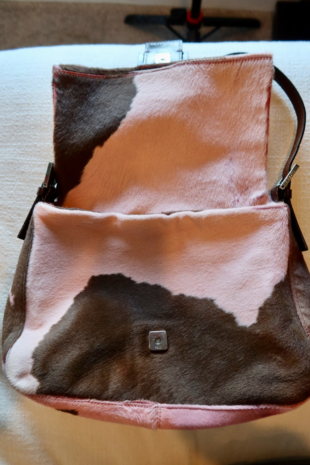 FENDI Mama Baguette Pink Pony Hair