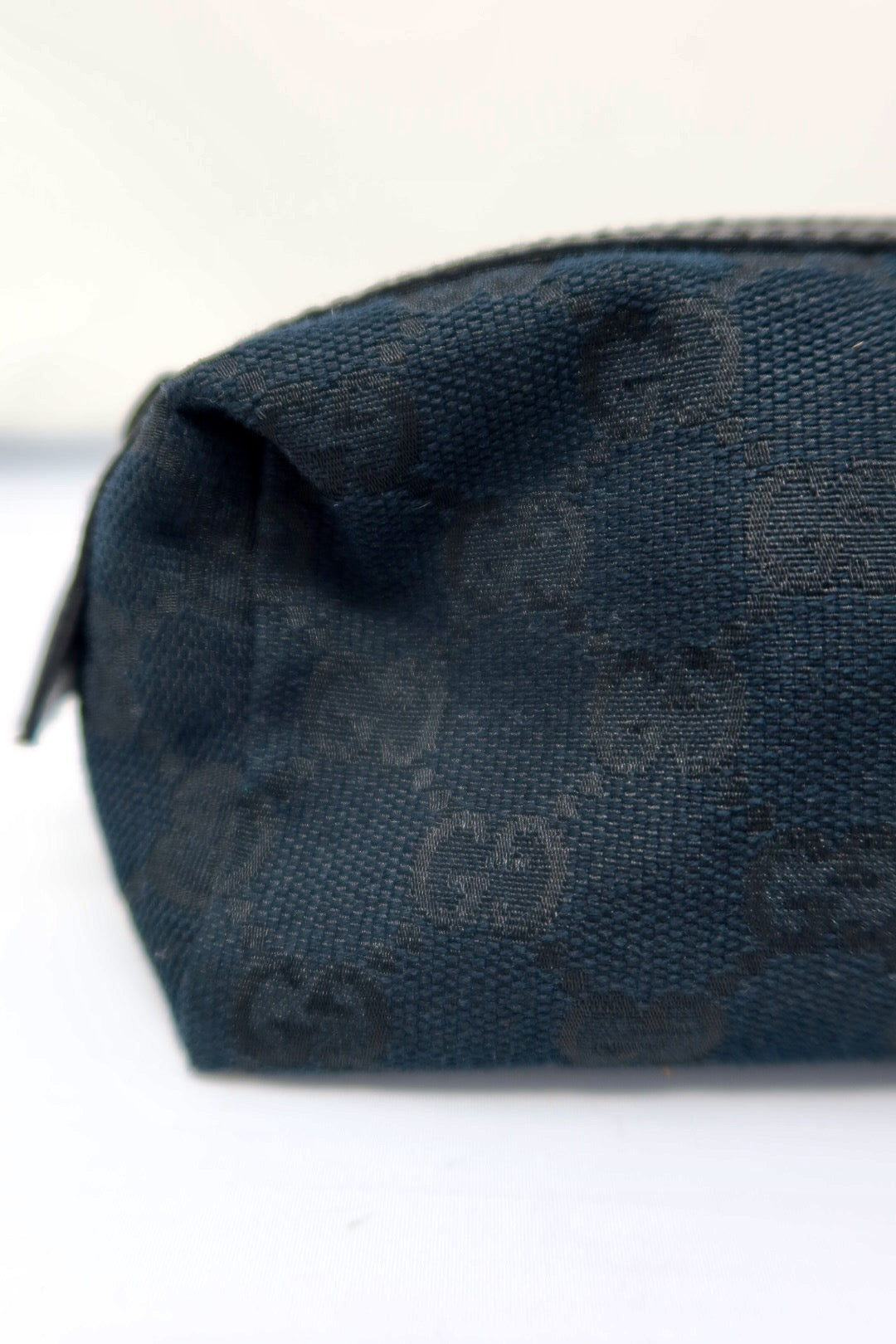Gucci GG Canvas Cosmetic Pouch Black