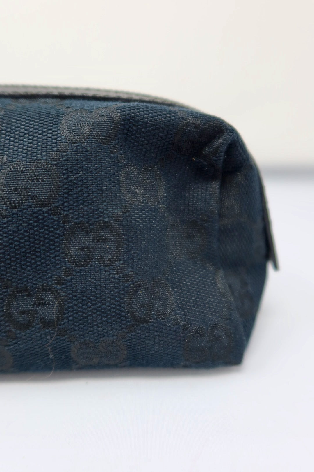 Gucci GG Canvas Cosmetic Pouch Black