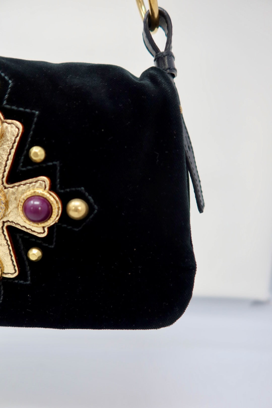 Yves Saint Laurent Cross (comes with original duster)