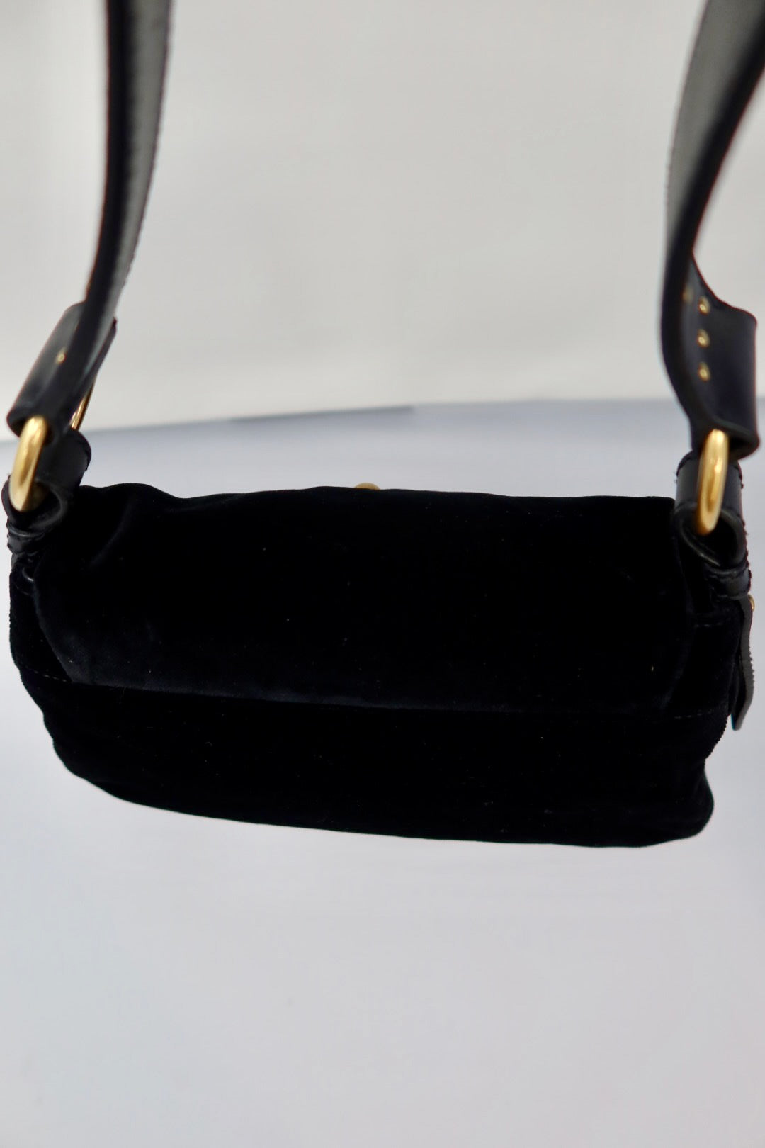 Yves Saint Laurent Cross (comes with original duster)