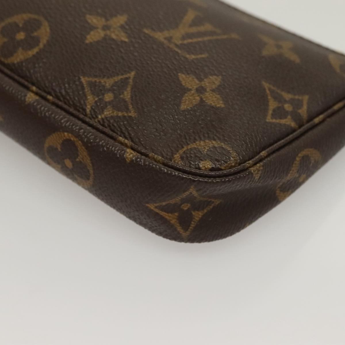 Louis Vuitton Monogram Mini Pochette