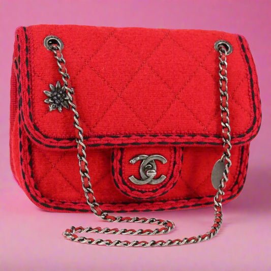 Chanel Matelasse Chain Wool Red