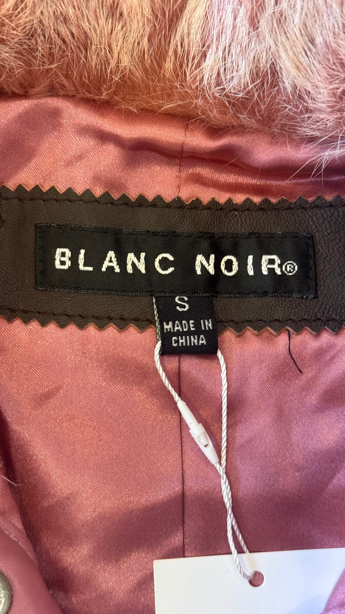Pink fur jacket - Blanc Noir label