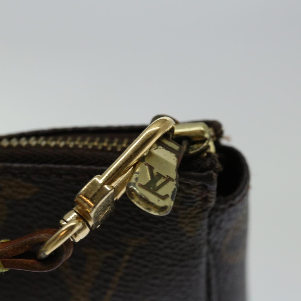 Louis Vuitton Monogram Pochette