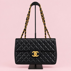 CHANEL Matelasse Lamb Skin Maxi Single Flap Bag