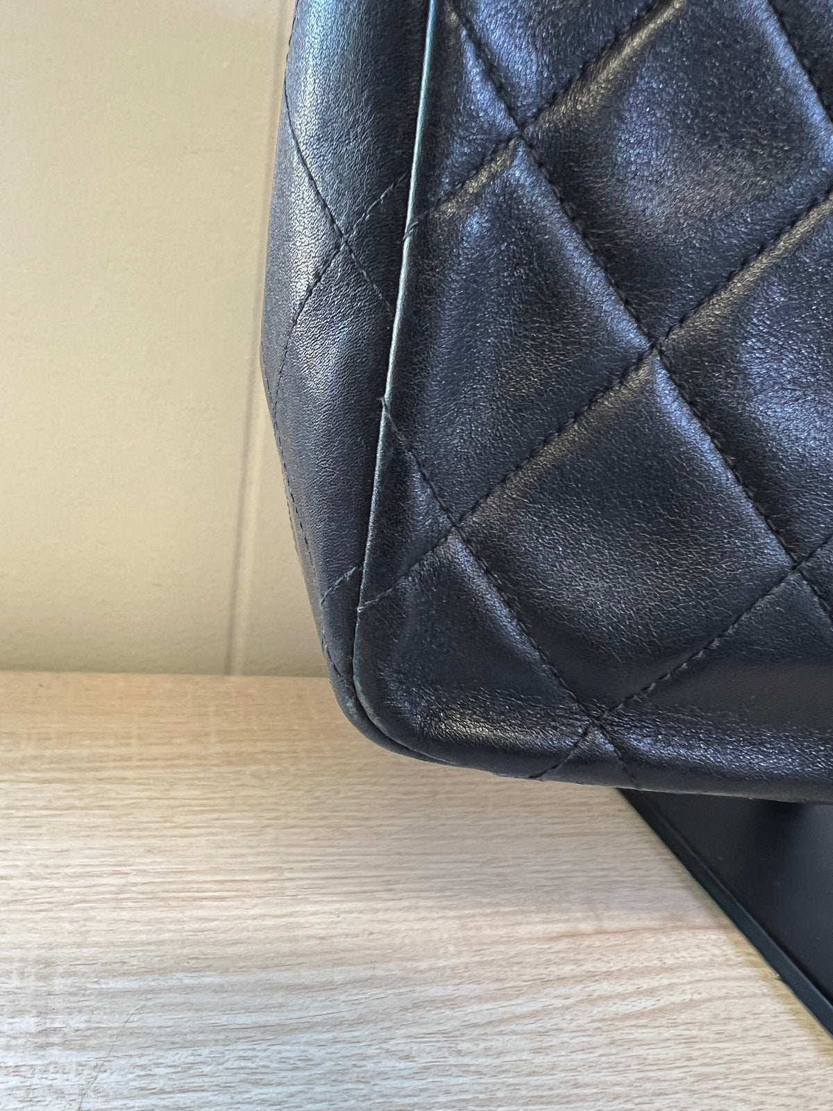 CHANEL Matelasse Lamb Skin Maxi Single Flap Bag