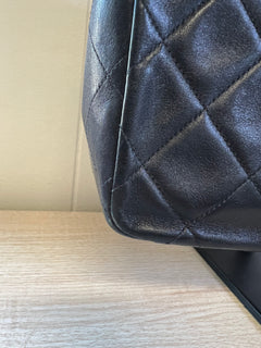 CHANEL Matelasse Lamb Skin Maxi Single Flap Bag