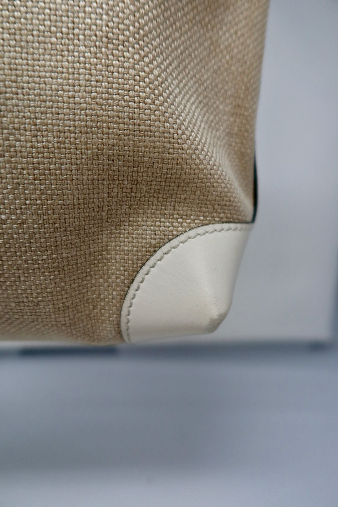 Gucci White Bag