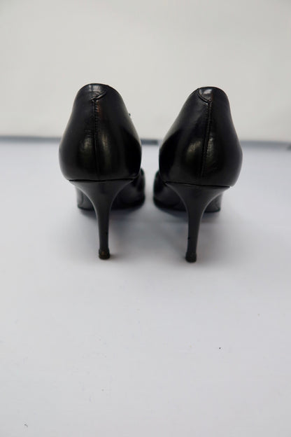 Dior Vintage Black Leather Pointed Toe Heels - 40 EU