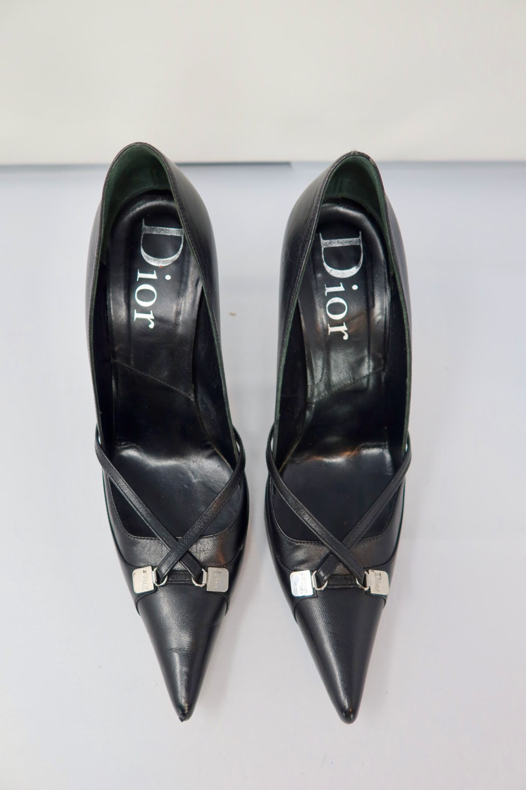 Dior Black Leather Pointed Toe Heels - 39 EU