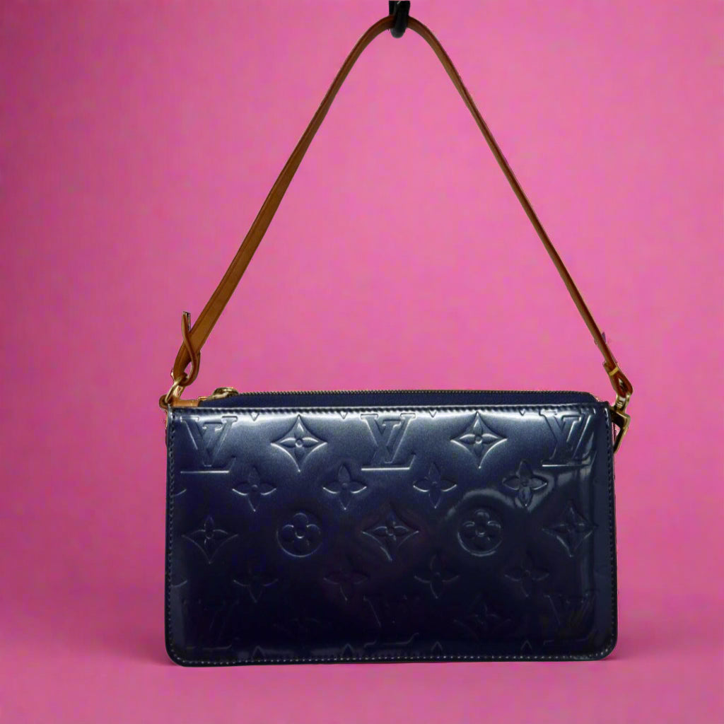 Louis Vuitton Vernis Pochette Navy