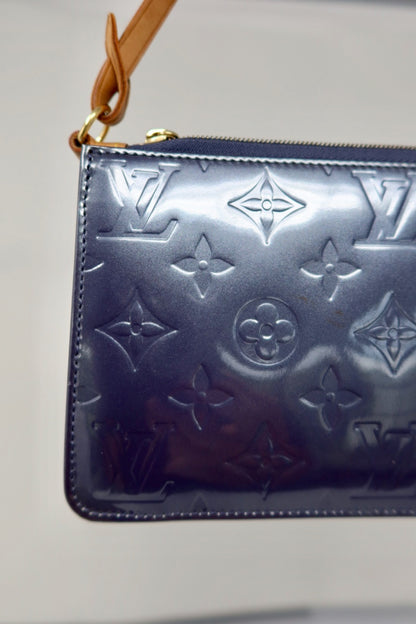 Louis Vuitton Vernis Pochette Navy