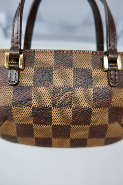 Louis Vuitton Damier Ebene Manosque Pochette