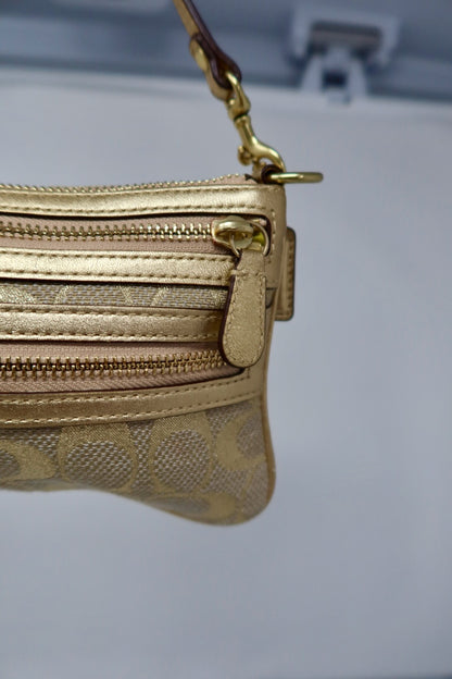 Coach Gold pochette