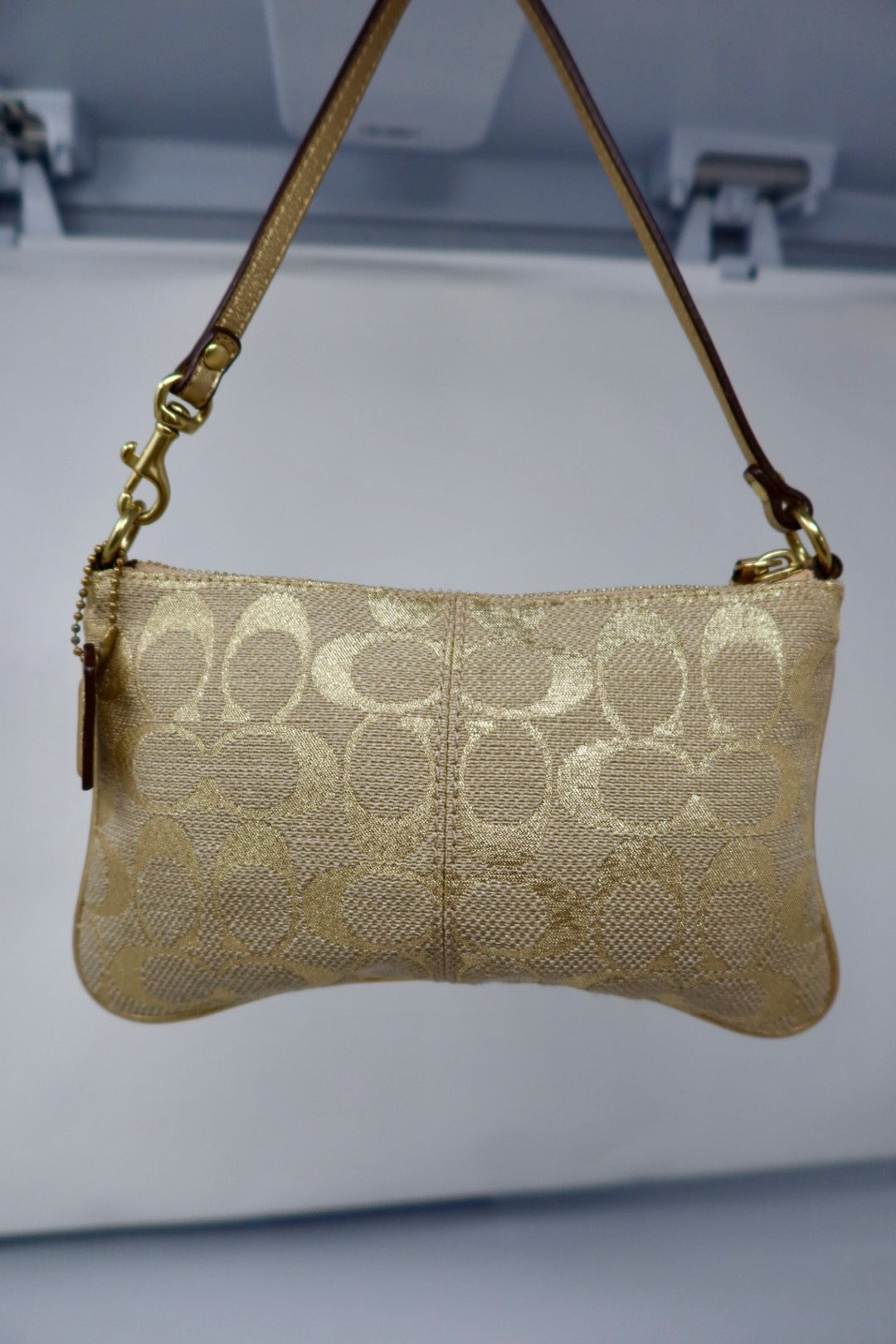 Coach Gold pochette