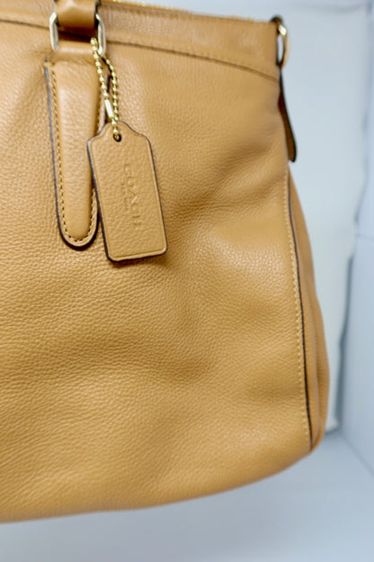 Coach 2way Beige