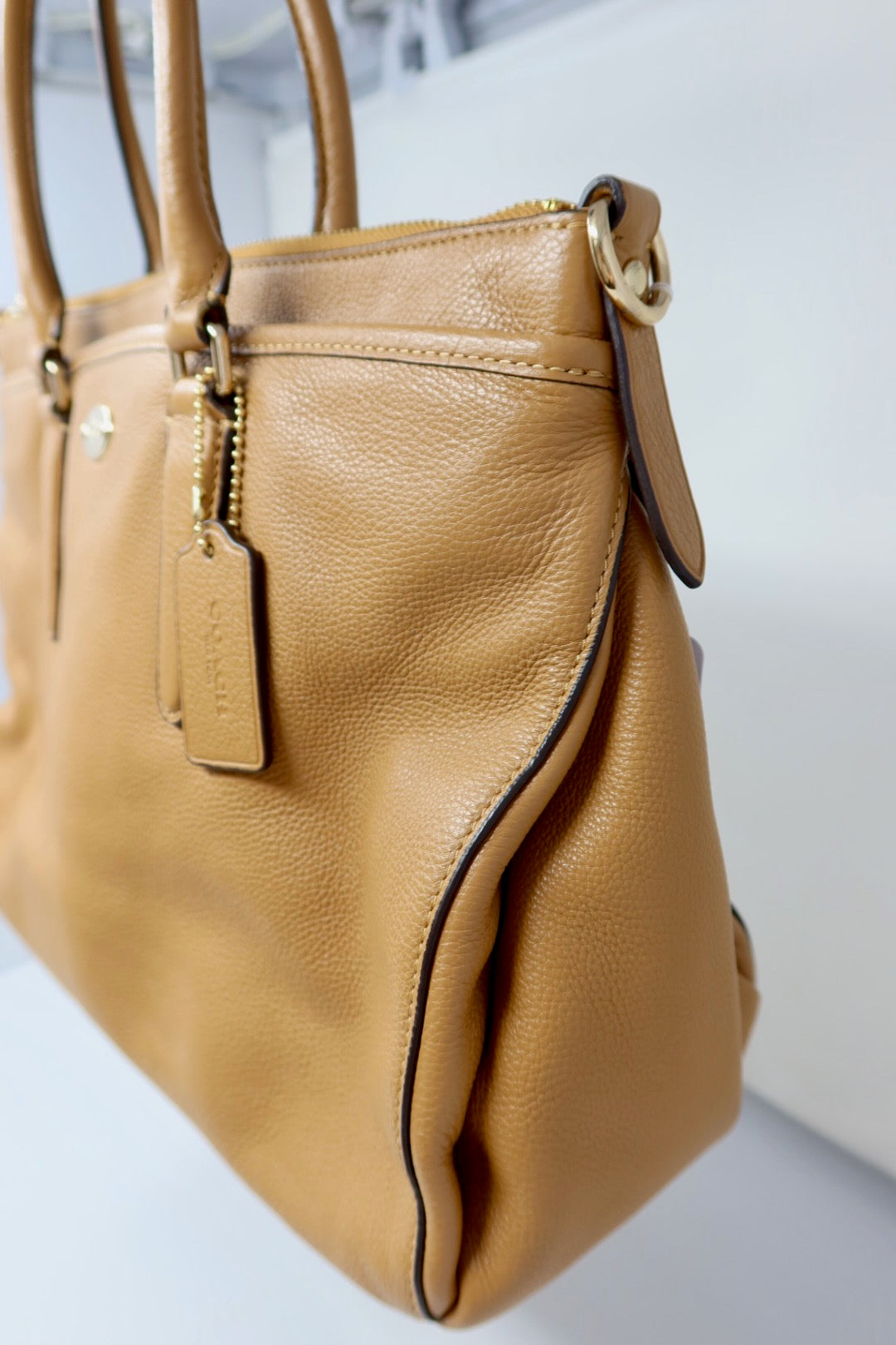 Coach 2way Beige