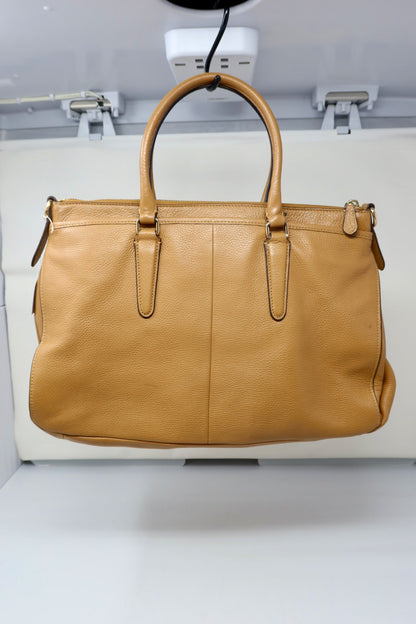 Coach 2way Beige