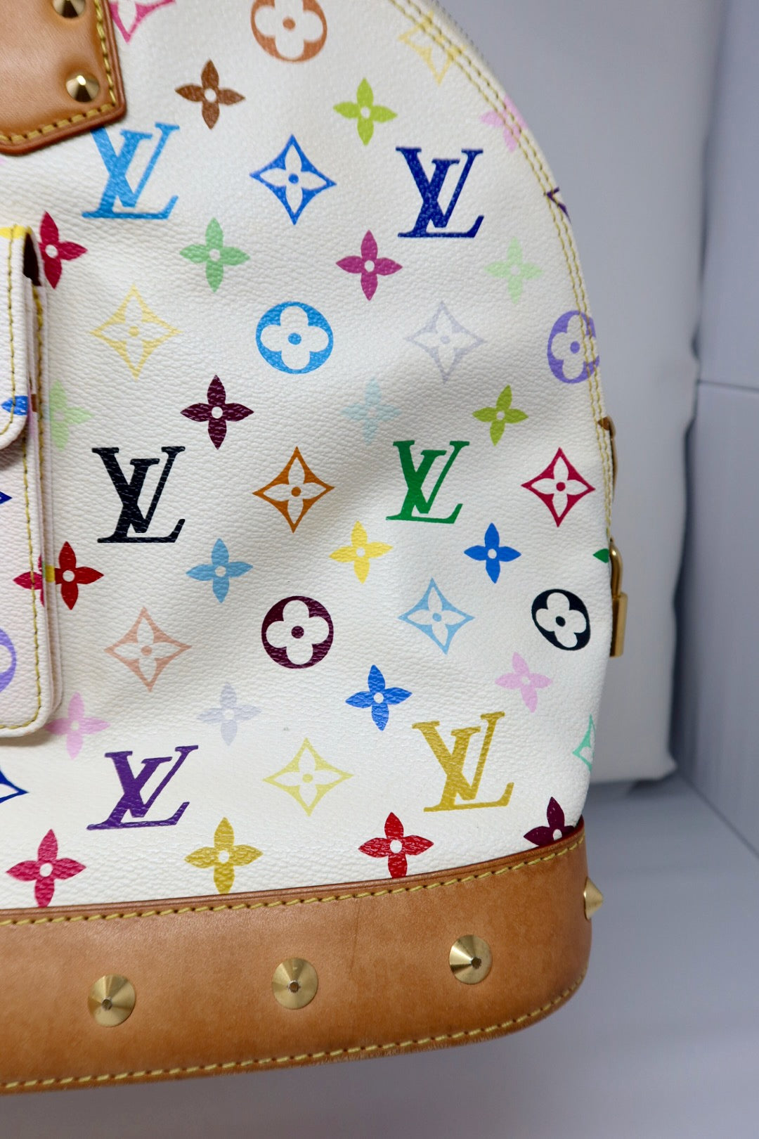 Louis Vuitton Alma Monogram Multicolor