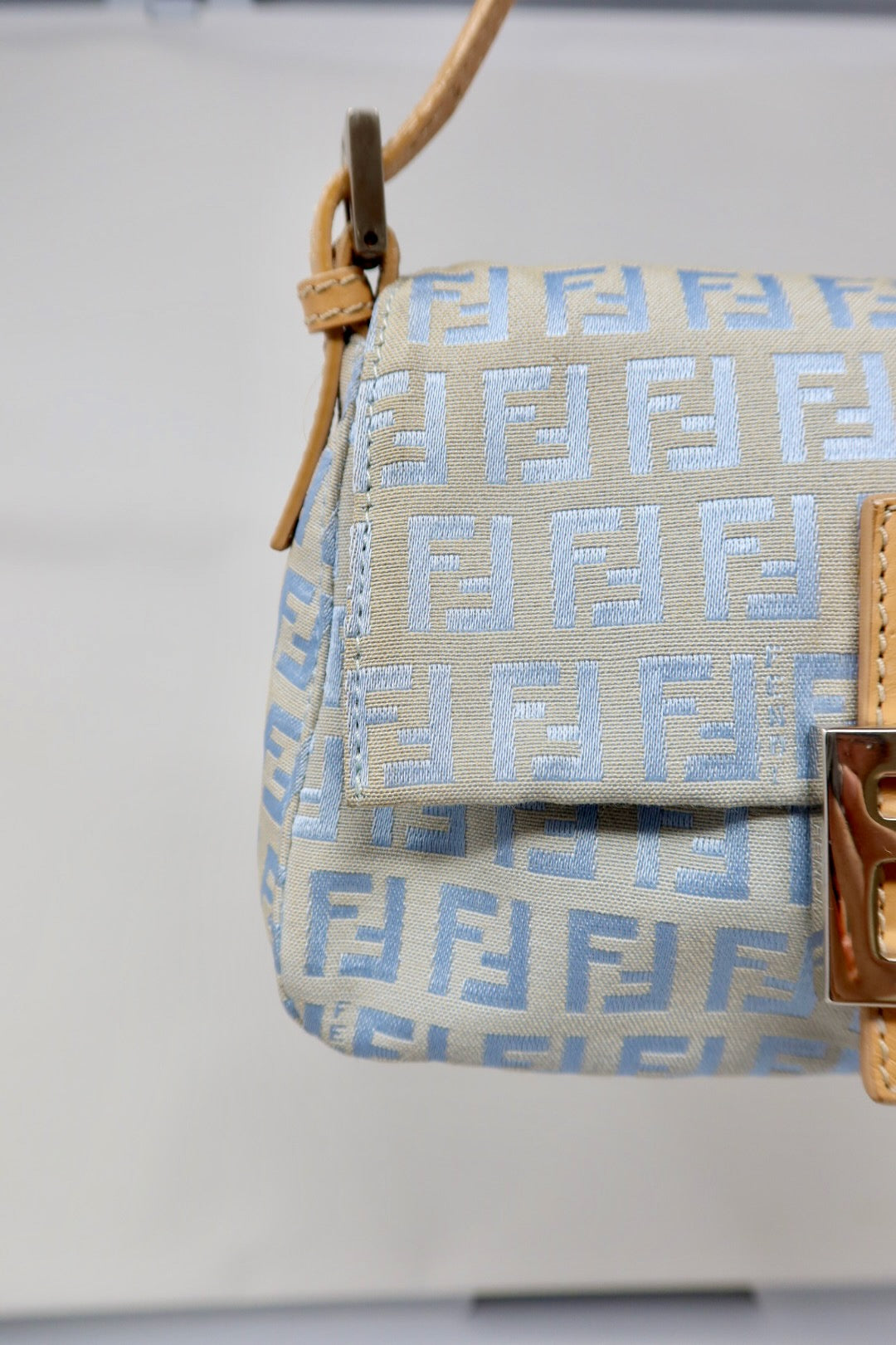 Fendi Mini Mamma Baguette Zucchino Light Blue