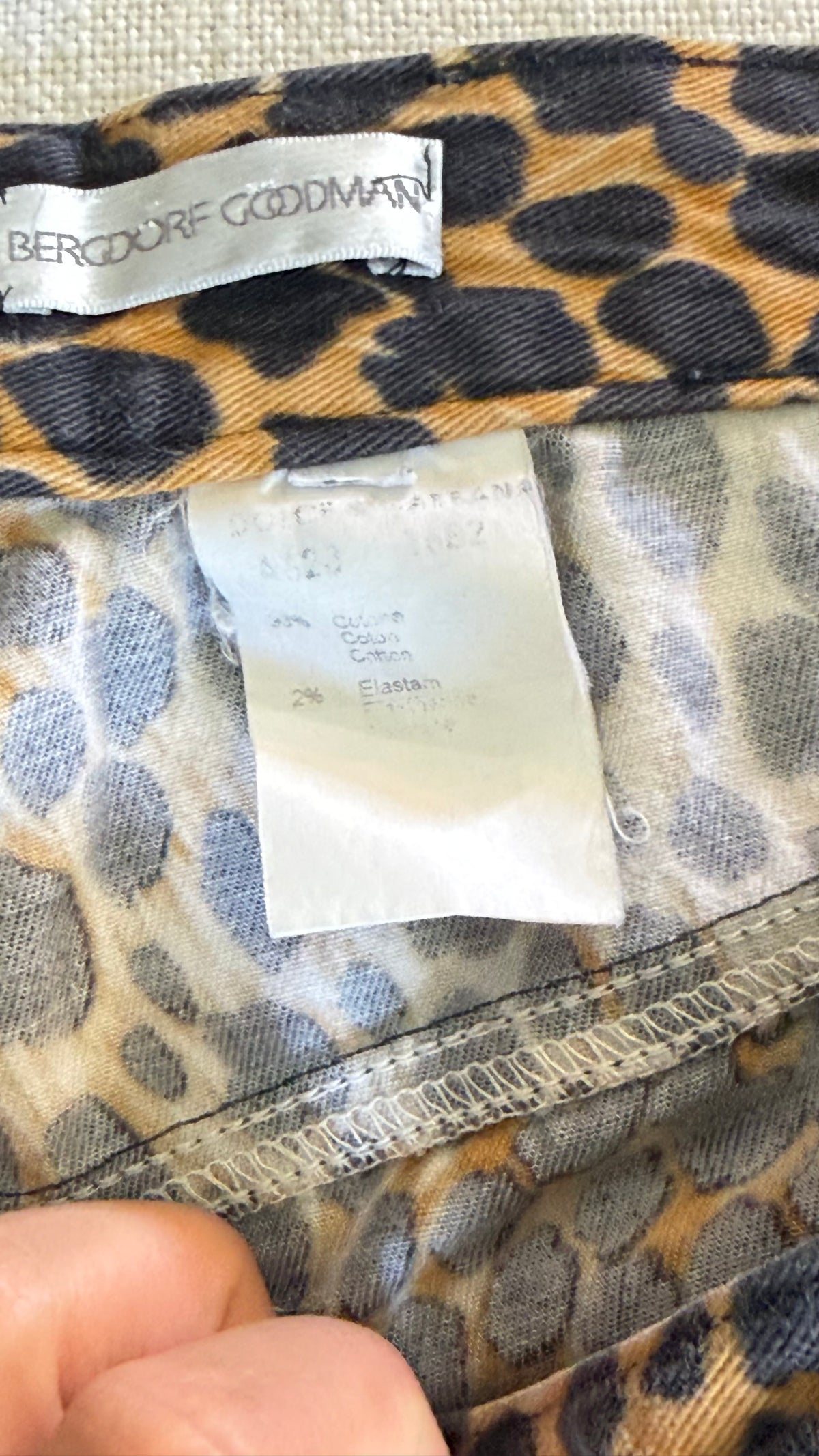 Dolce & Gabbana Leopard Print Cropped Pants