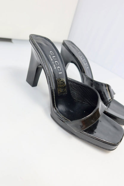 Gucci Tom Ford Era Pantent Leather Black Heels - 34.5 IT
