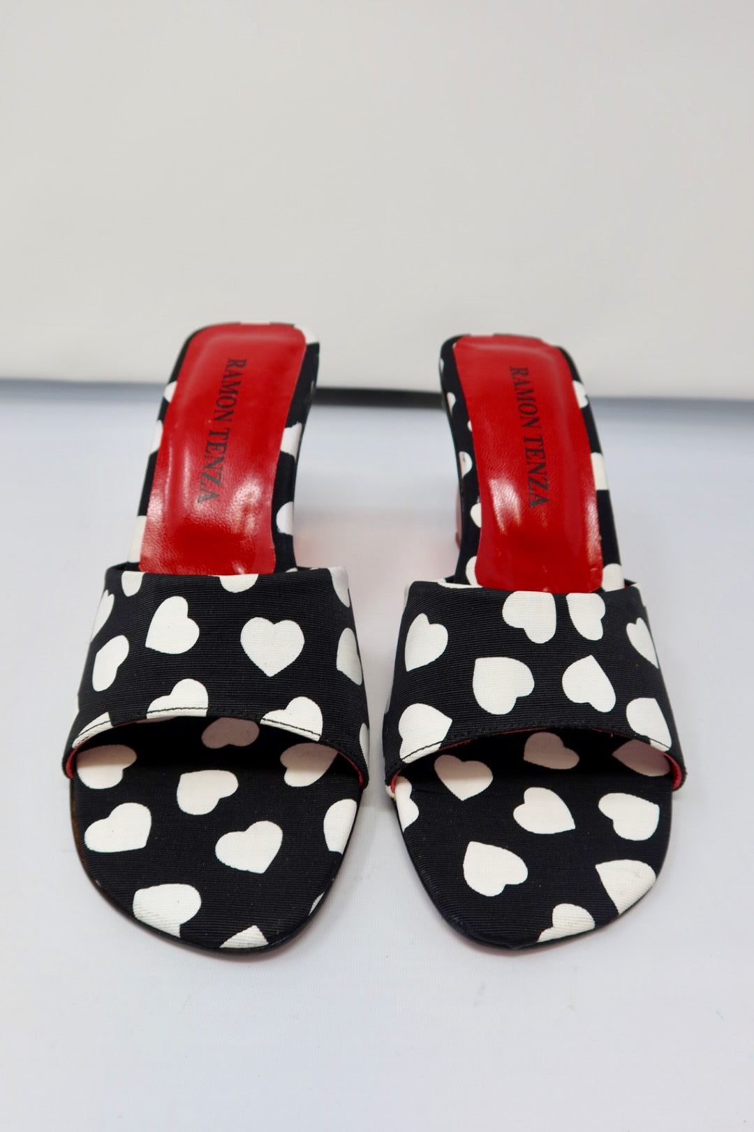 Ramon Tenza Heart Heels - 7B US