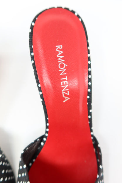Ramon Tenza Strawberry Heels - 5 US