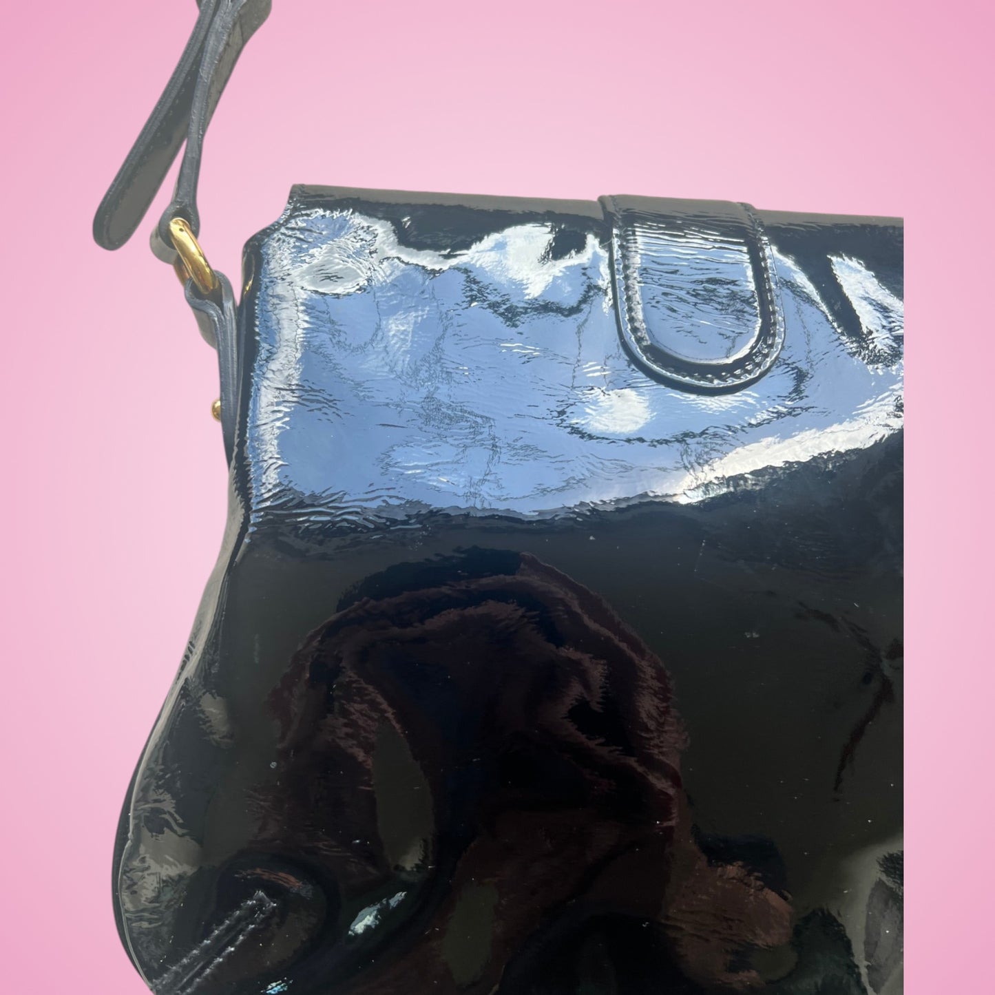 Gucci Wave Hobo Flap Bag Black Patent Leather